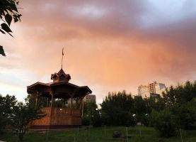 Беседка в парке ОДОРА